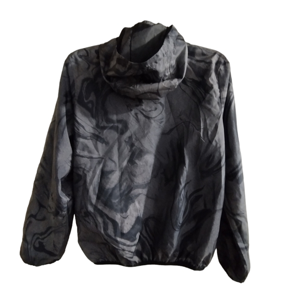 EUC H&M black and gray hooded Epic Videos windbreaker  Boys 12-14 - Picture 3 of 6